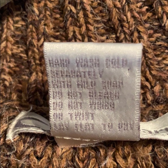 Dress Barn Woman 22/24W Fold Over Neck Sweater - Picture 7 of 7